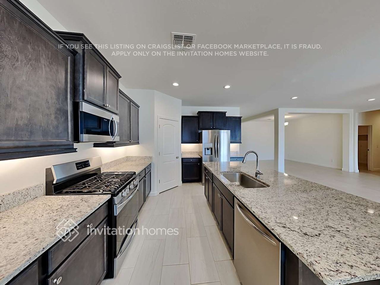 694 W Belmont Red Trl - Photo 5 of 22