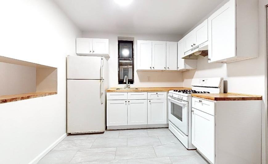 824 Washington Ave - Photo 4 of 5