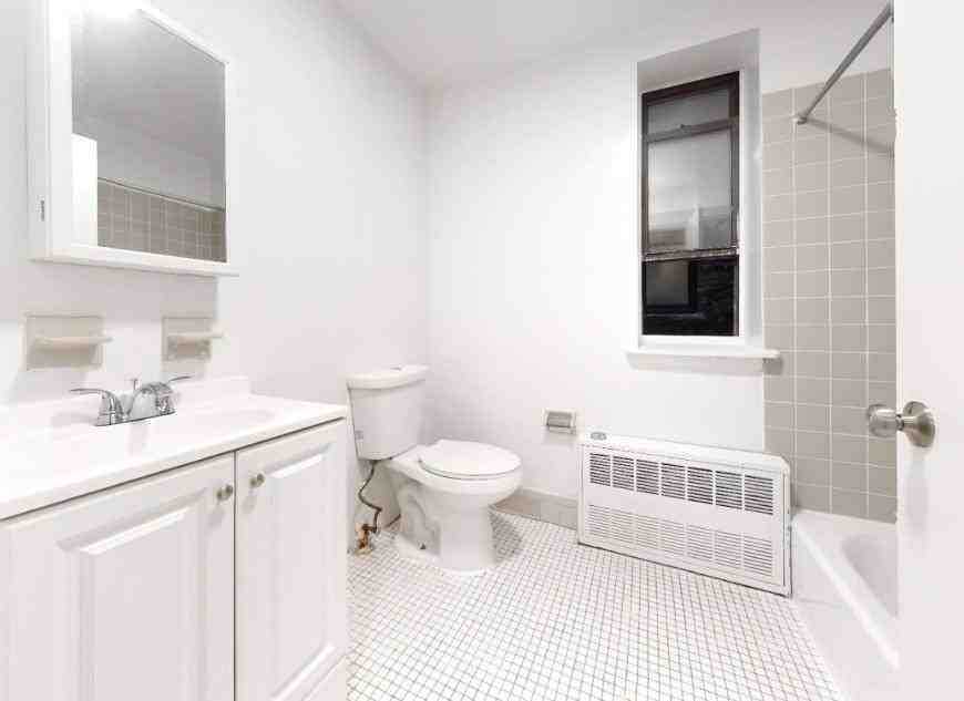 824 Washington Ave - Photo 5 of 5