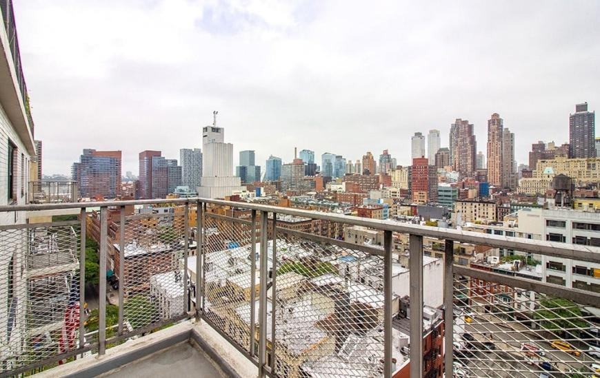 350 W 51st St - Photo 2 of 6