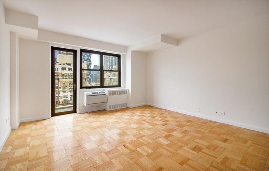 350 W 51st St - Photo 3 of 6