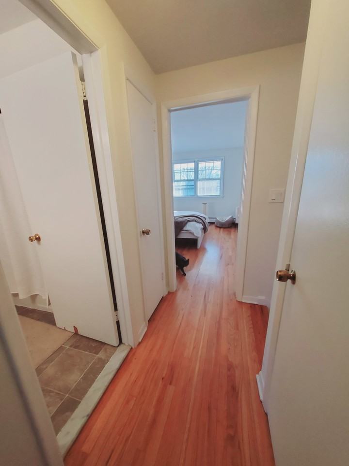 15 Elmwood St - Photo 6 of 8