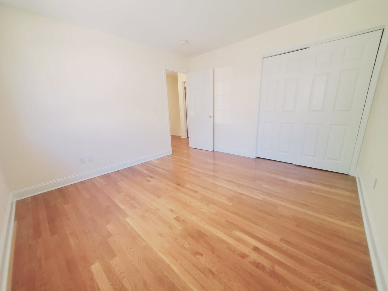 119 Highview Ave #2 - Photo 6 of 8