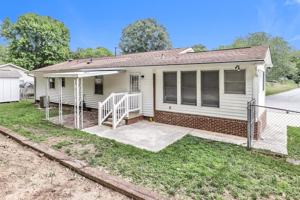 featured image of 5401 Bayberry Ln