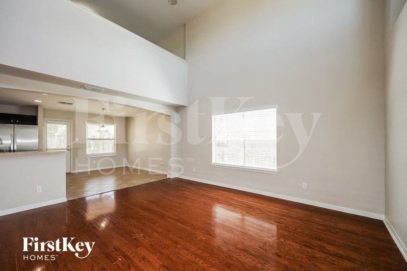 10711 Ranchland Fox - Photo 3 of 15