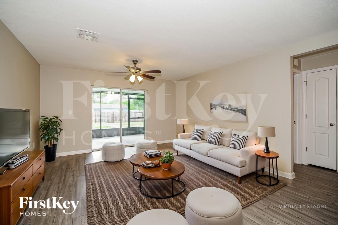 280 Edgevale Rd Se - Photo 3 of 19