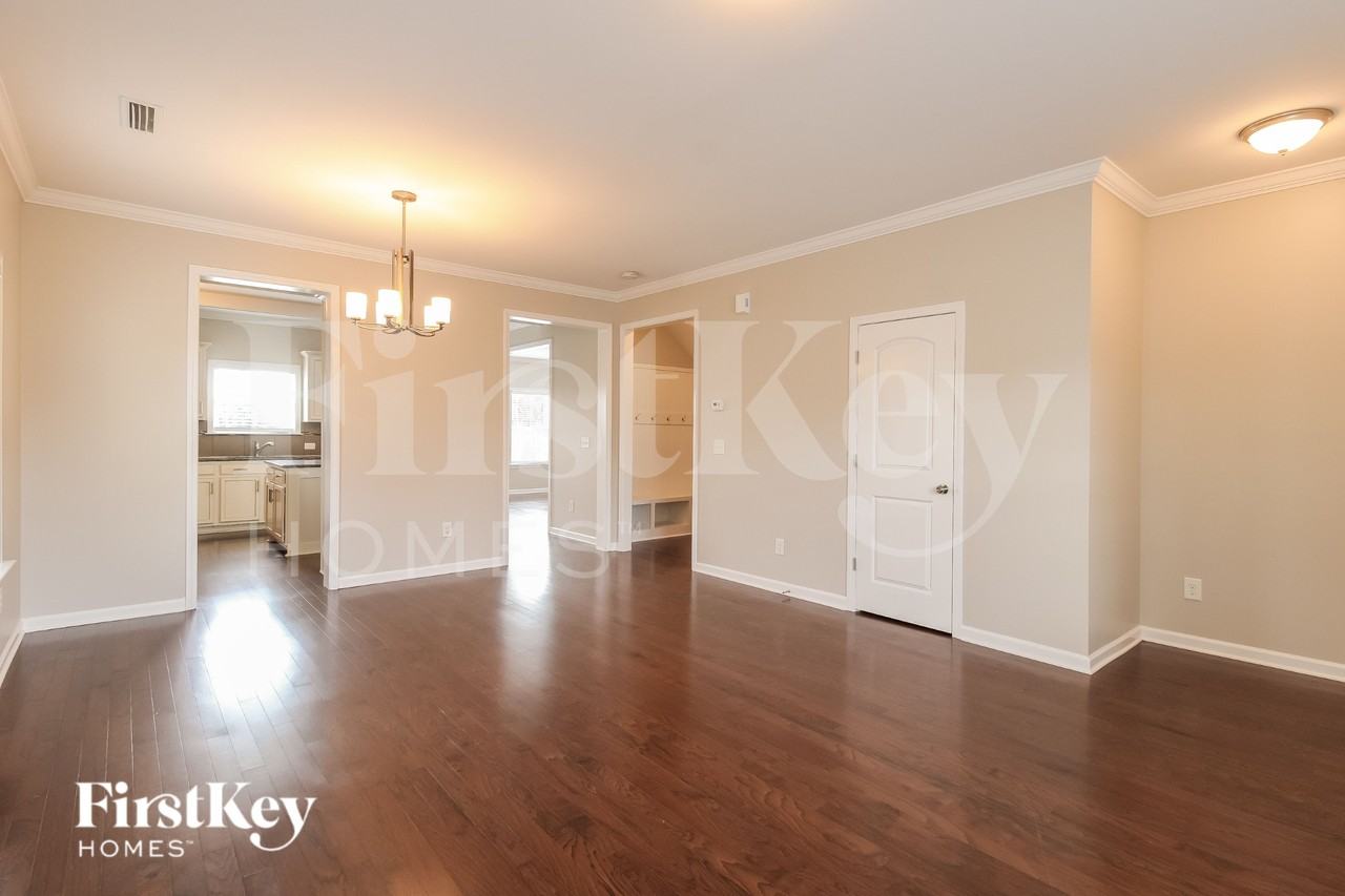 5112 Shorthorn Way - Photo 6 of 15