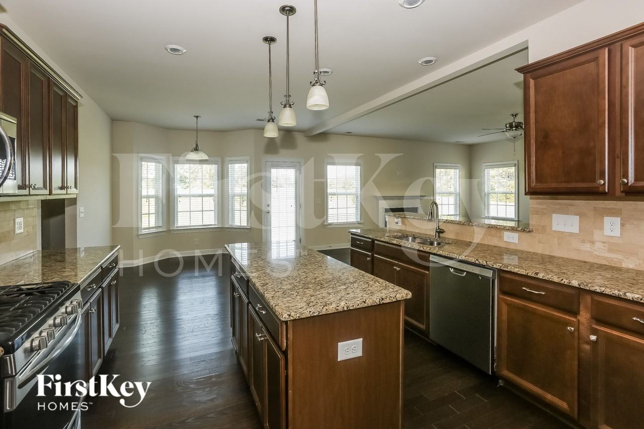 9863 Travertine Trl - Photo 7 of 15