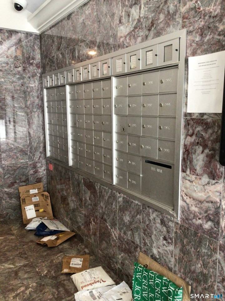 300 Broad St - Photo 6 of 12