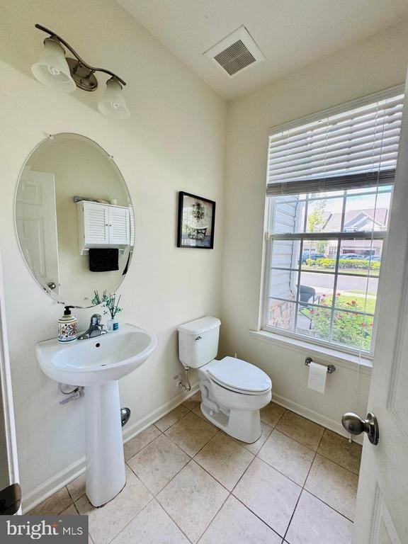 11 Morris Ln - Photo 4 of 13