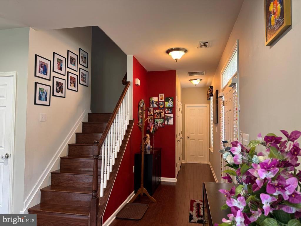 11 Morris Ln - Photo 5 of 13