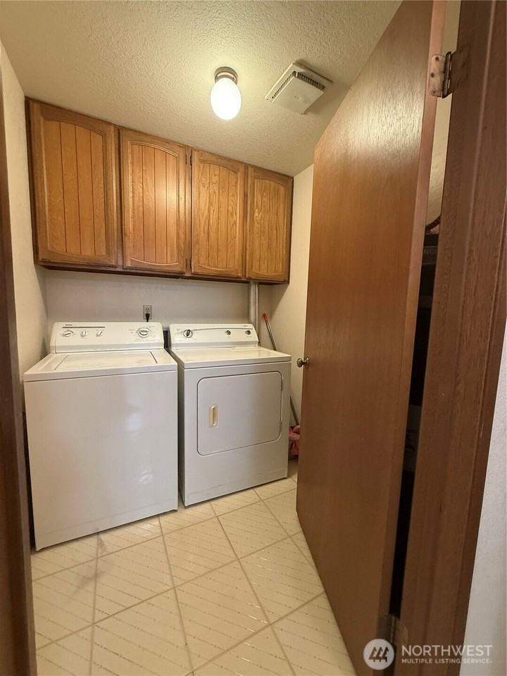 12035 32nd Ave Ne ##302 - Photo 7 of 10