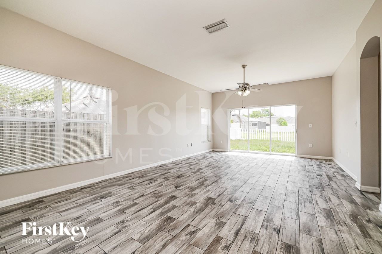 11906 Fern Blossom Dr - Photo 6 of 19
