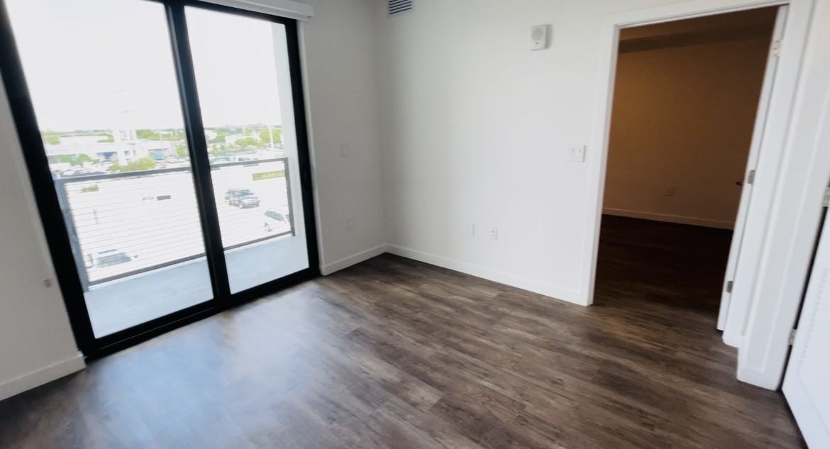 1940 Funston St #609 - Photo 4 of 17
