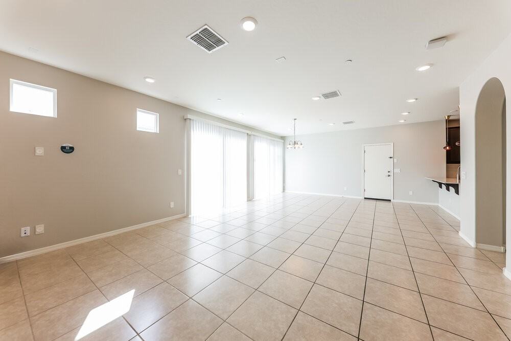 12334 W Domino Dr - Photo 4 of 17
