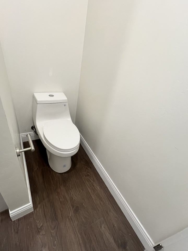 104 E Kern St #ADU - Photo 3 of 11