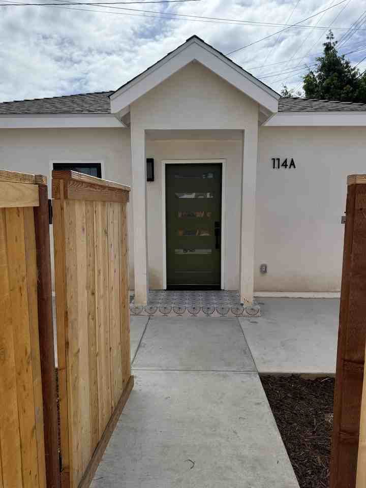 114 N Roosevelt Ave Unit A #A