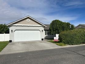 1537 Foxglove Ave - Photo 1 of 1