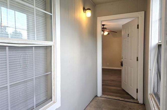 256 Alleda Rd - Photo 2 of 8