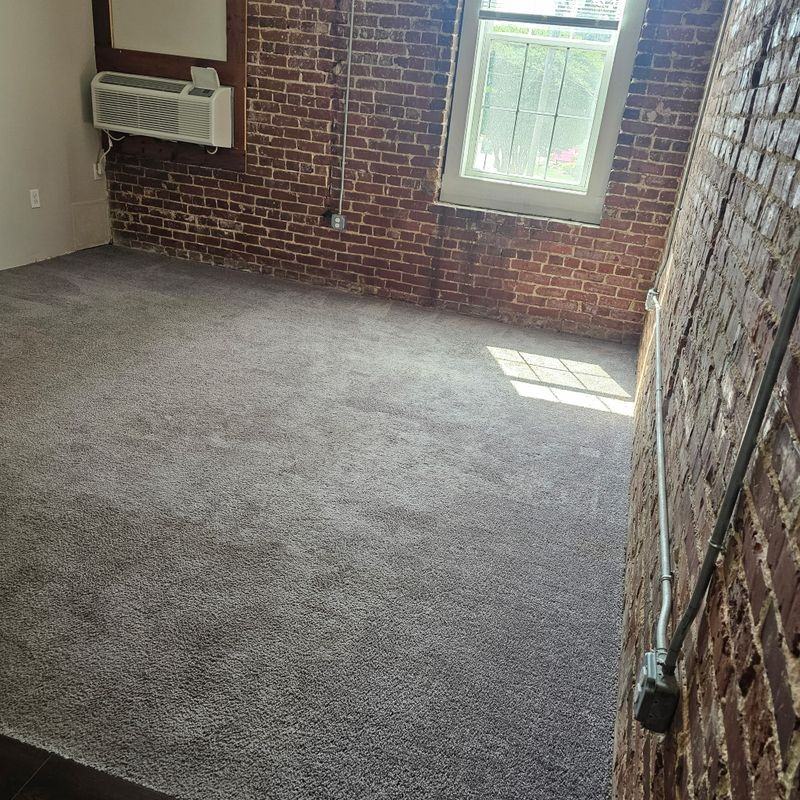 600 Washington St - Photo 2 of 5