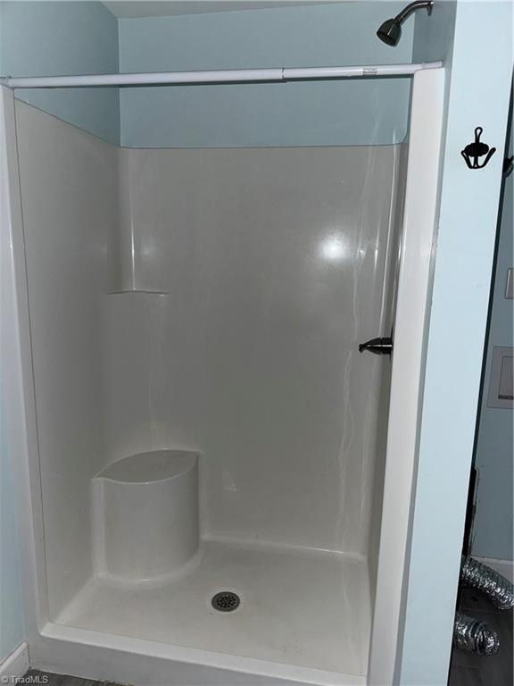 620 Washington St - Photo 4 of 12