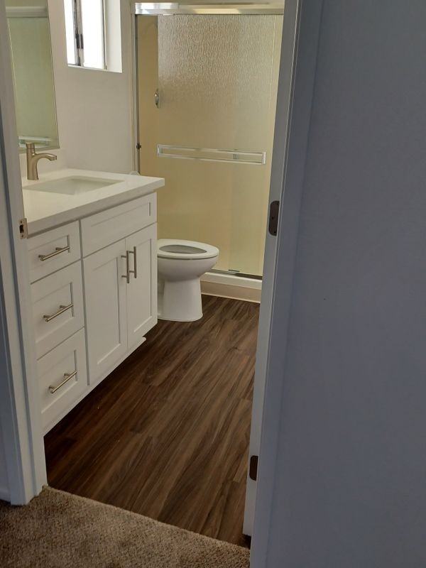 2252 E Devonshire Ave ##A - Photo 2 of 11