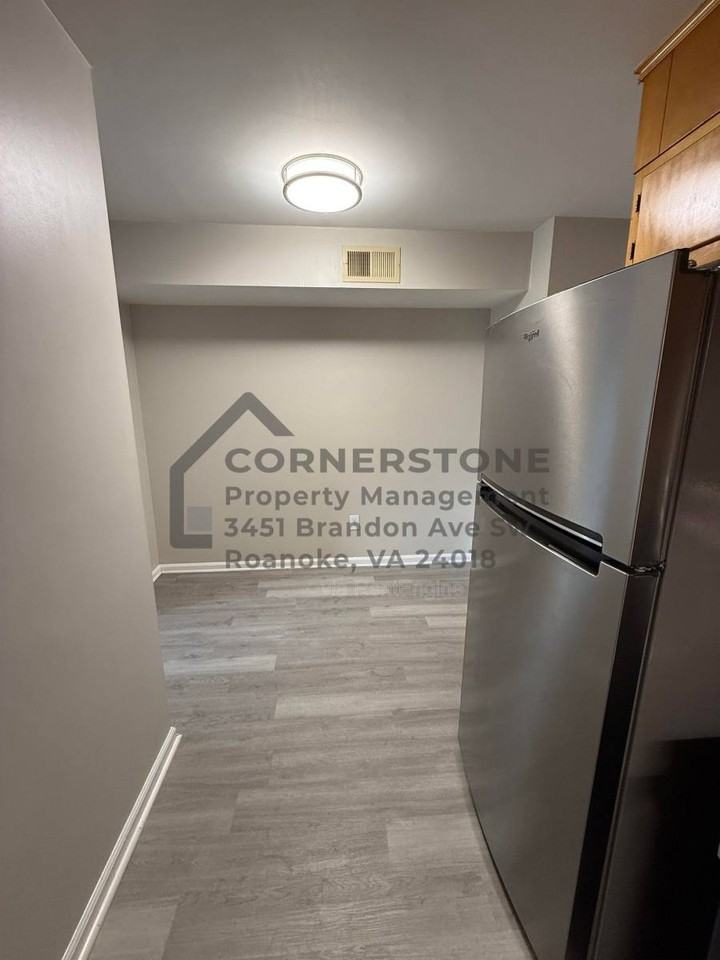 1401 3rd St Sw #7 - Photo 3 of 9