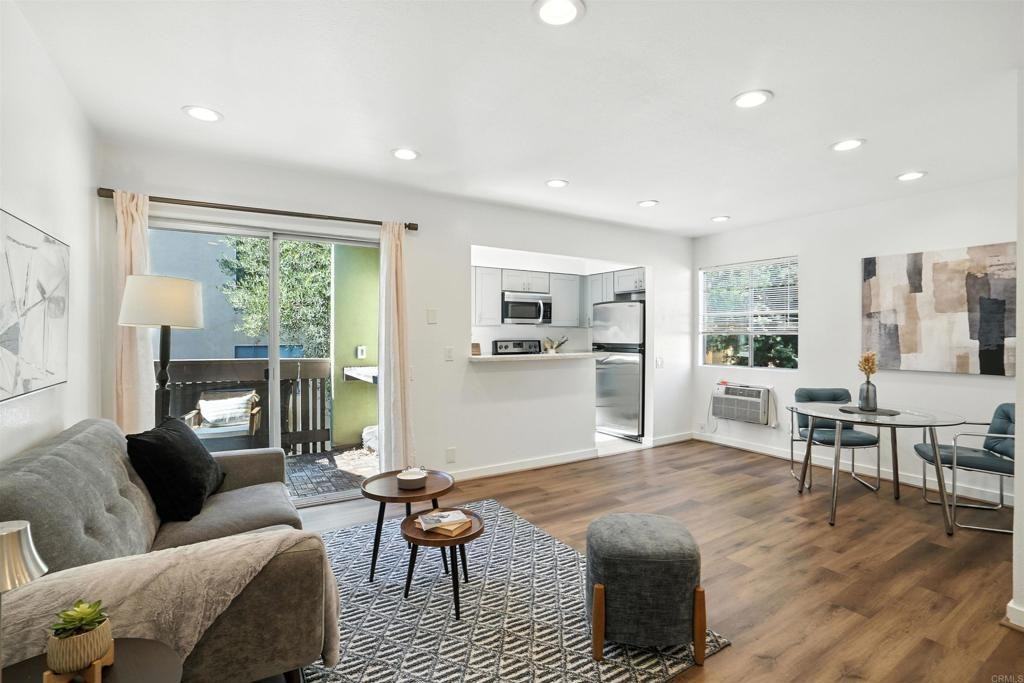 7974 Mission Center Ct - Photo 3 of 4
