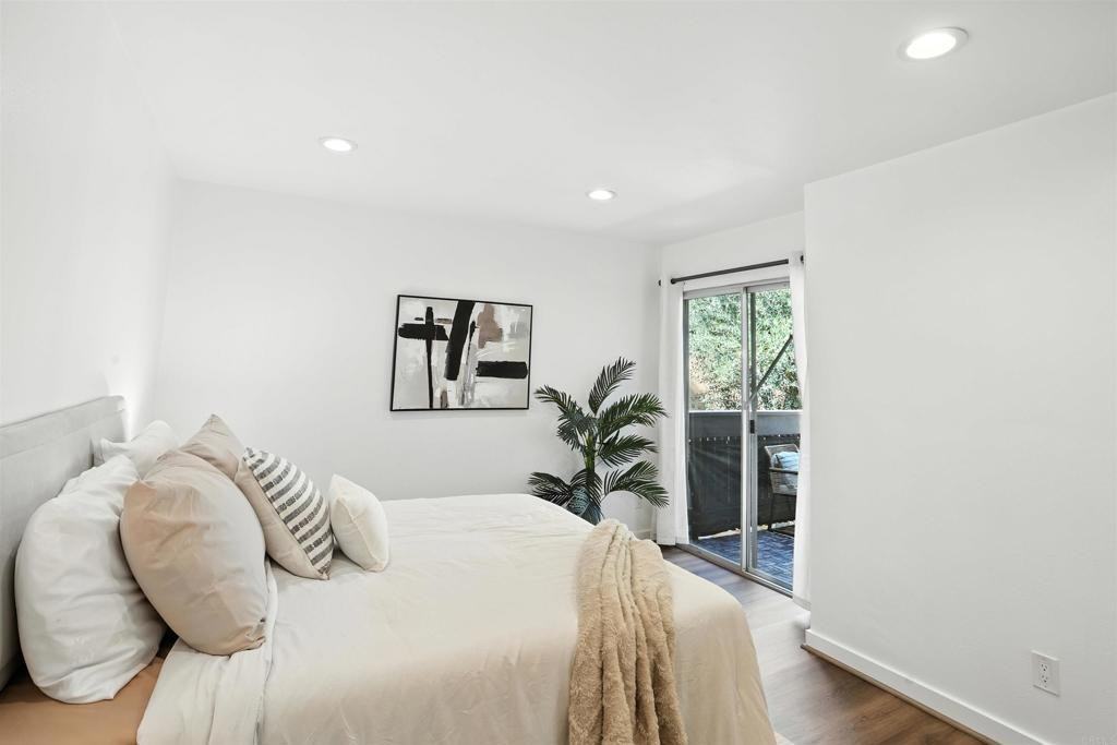 7974 Mission Center Ct - Photo 4 of 4