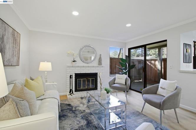 5382 Makati Cir - Photo 3 of 4