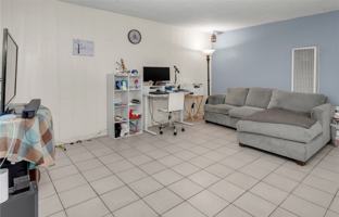 featured image of 3365 Santa Fe Ave