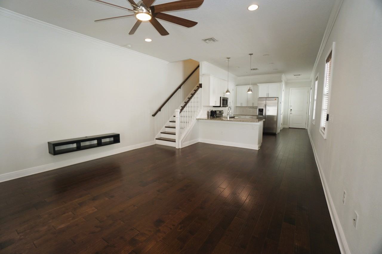 4250 W Carmen St - Photo 3 of 18