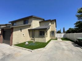 featured image of 680 Woodcrest Dr #B