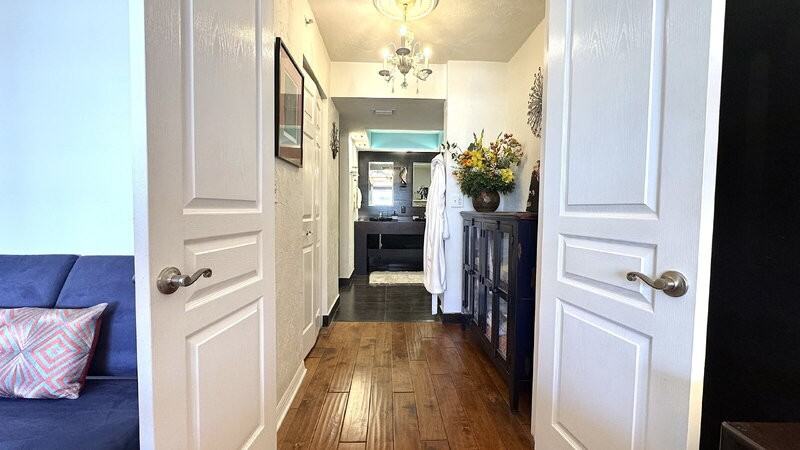 1 John Anderson Dr #405 - Photo 5 of 38