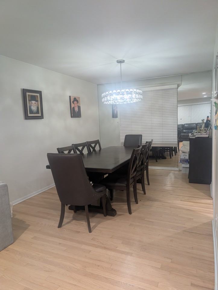 864 Greenshire Ct #NA - Photo 2 of 17
