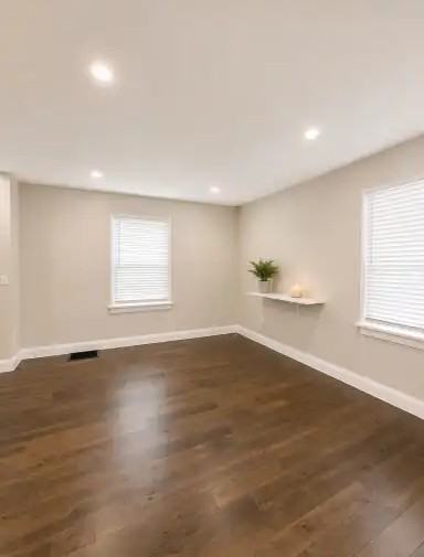 680 Stormont St - Photo 4 of 24
