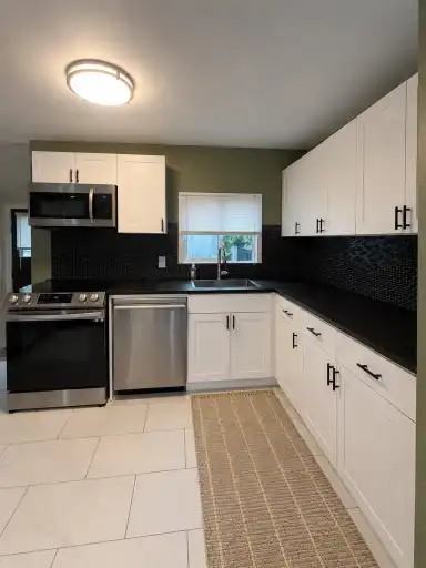 680 Stormont St - Photo 5 of 24