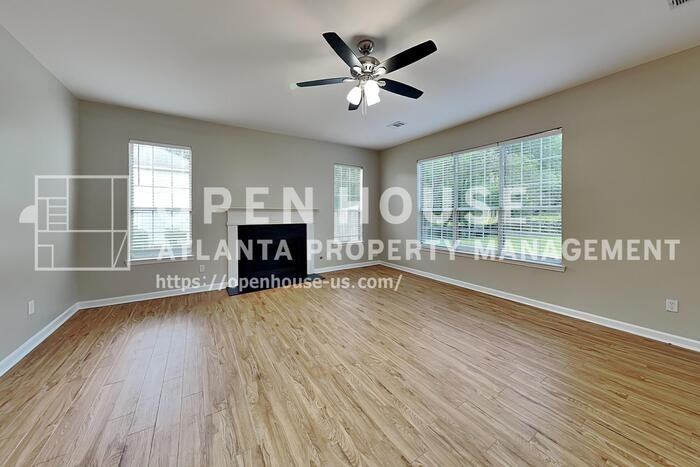 7005 Greenfield Ln - Photo 4 of 20