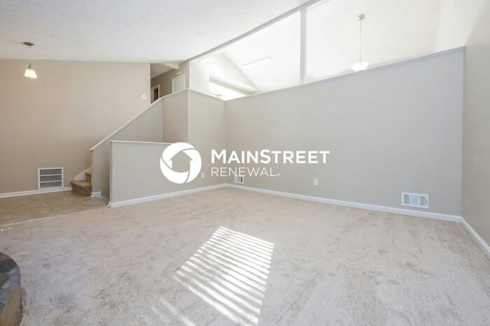 3715 Chimney Ridge Ct - Photo 3 of 15