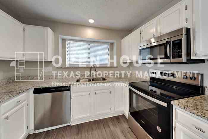 1313 Colony Ct - Photo 7 of 32