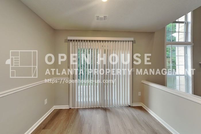 3206 Claybrooke Dr - Photo 7 of 29