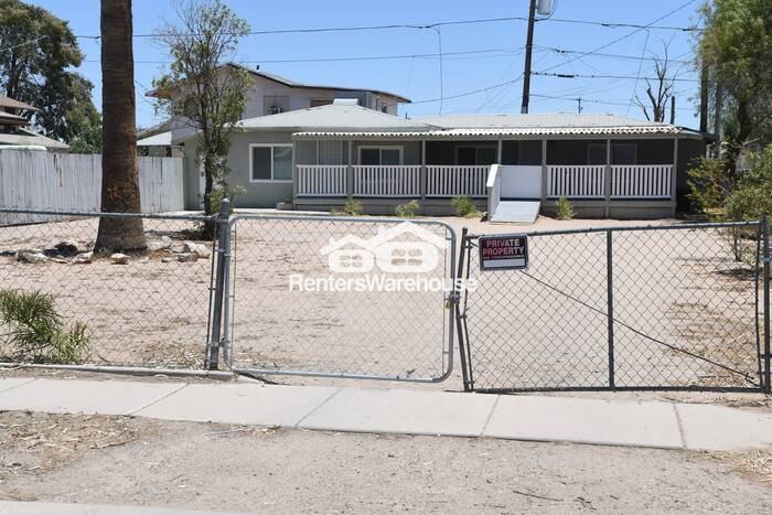 210 N Casa Grande Ave