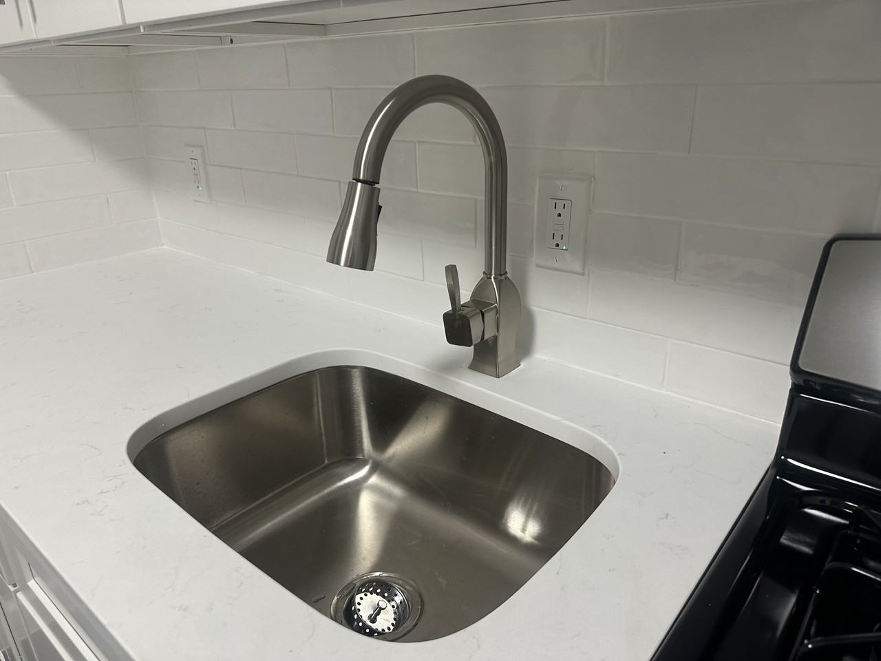 317 Union Street #A1 - Photo 5 of 25