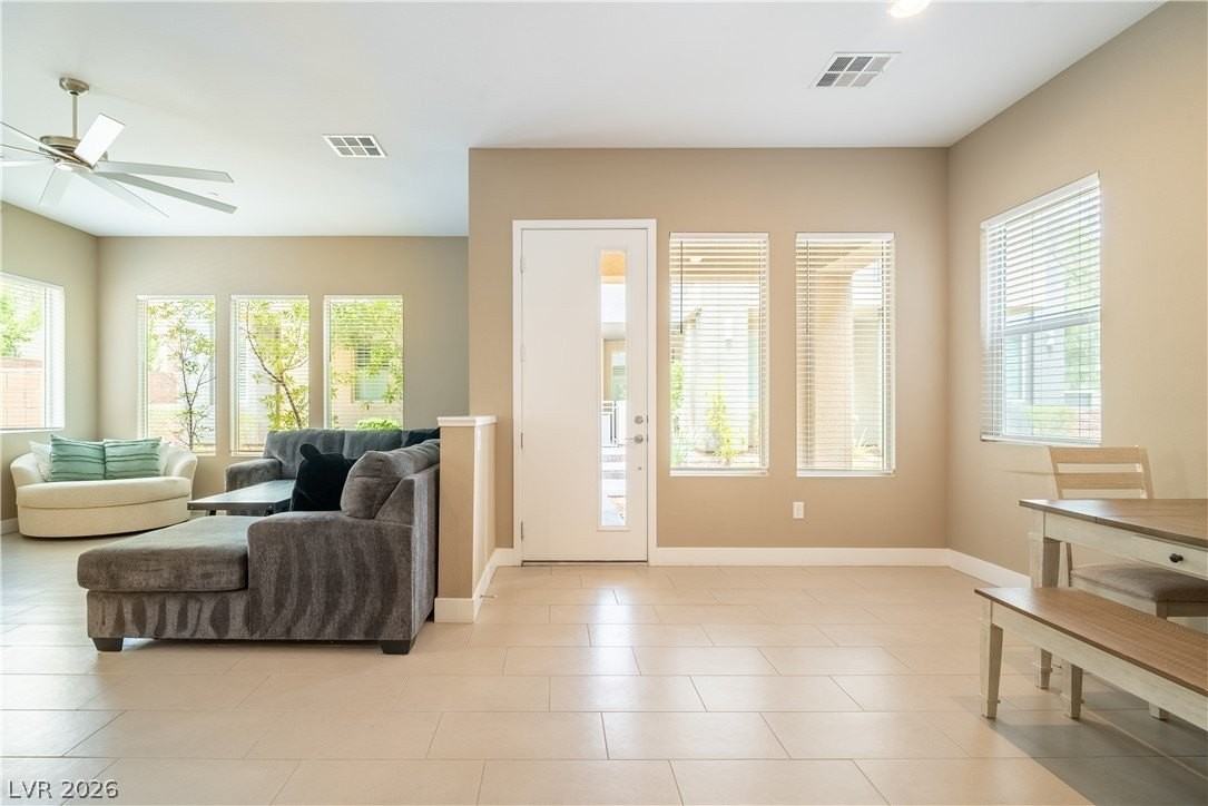 11250 Cactus Tower Ave #101 - Photo 6 of 45