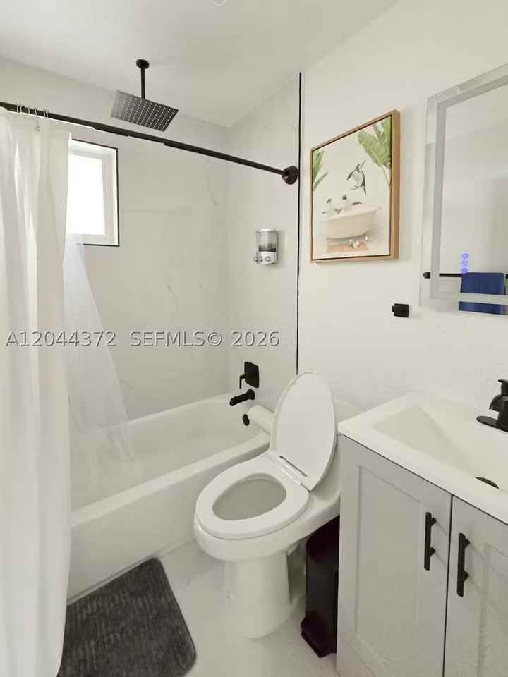 5712 Mayo St #1 - Photo 4 of 11