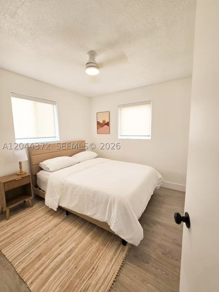 5712 Mayo St #1 - Photo 7 of 11