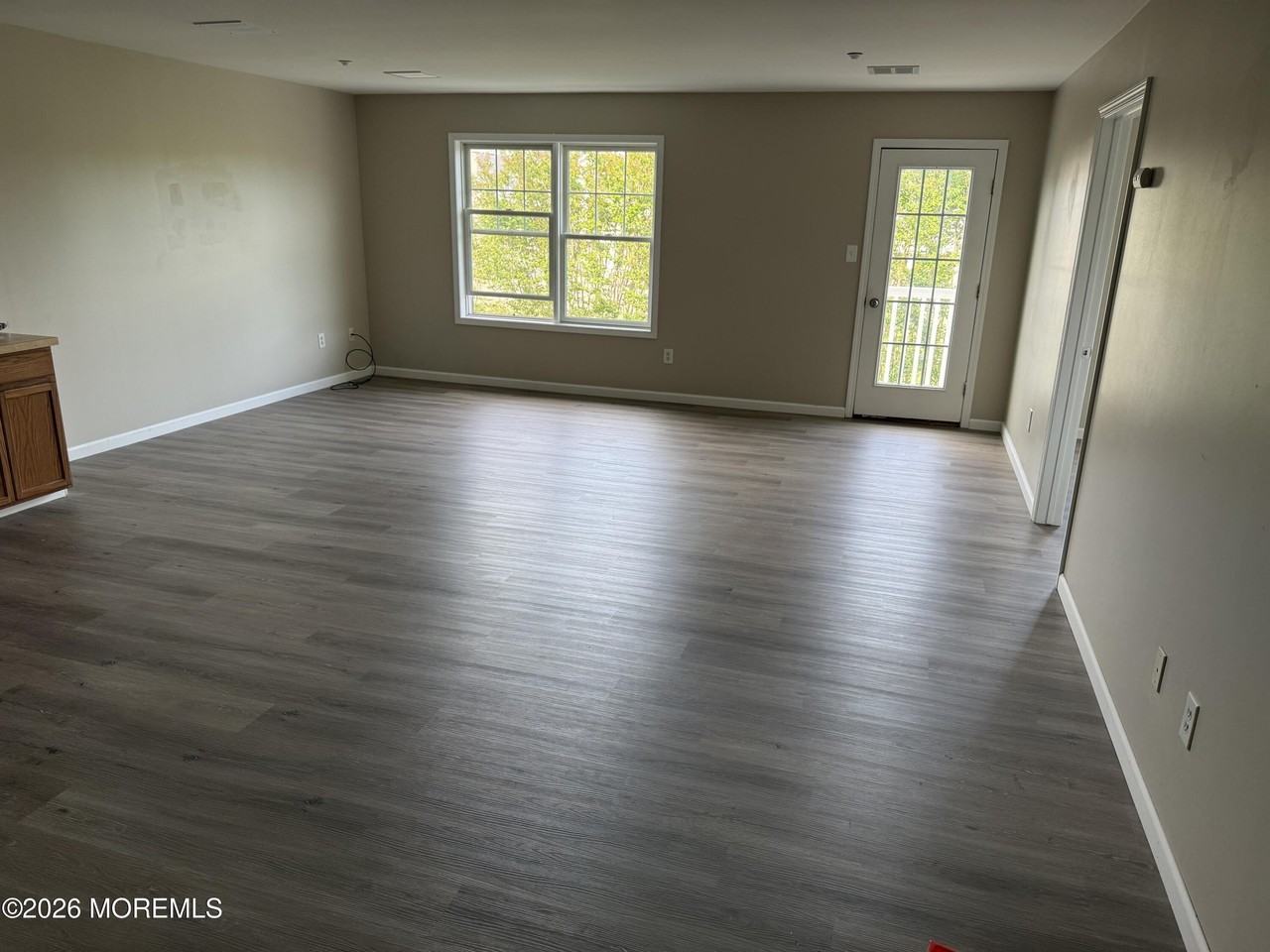 1 Memorial Dr #203 - Photo 3 of 7