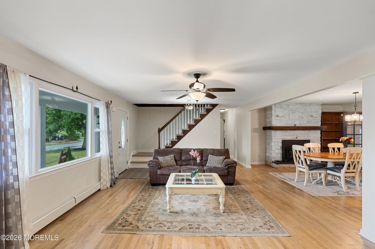 50 Algonquin Ave - Photo 6 of 21