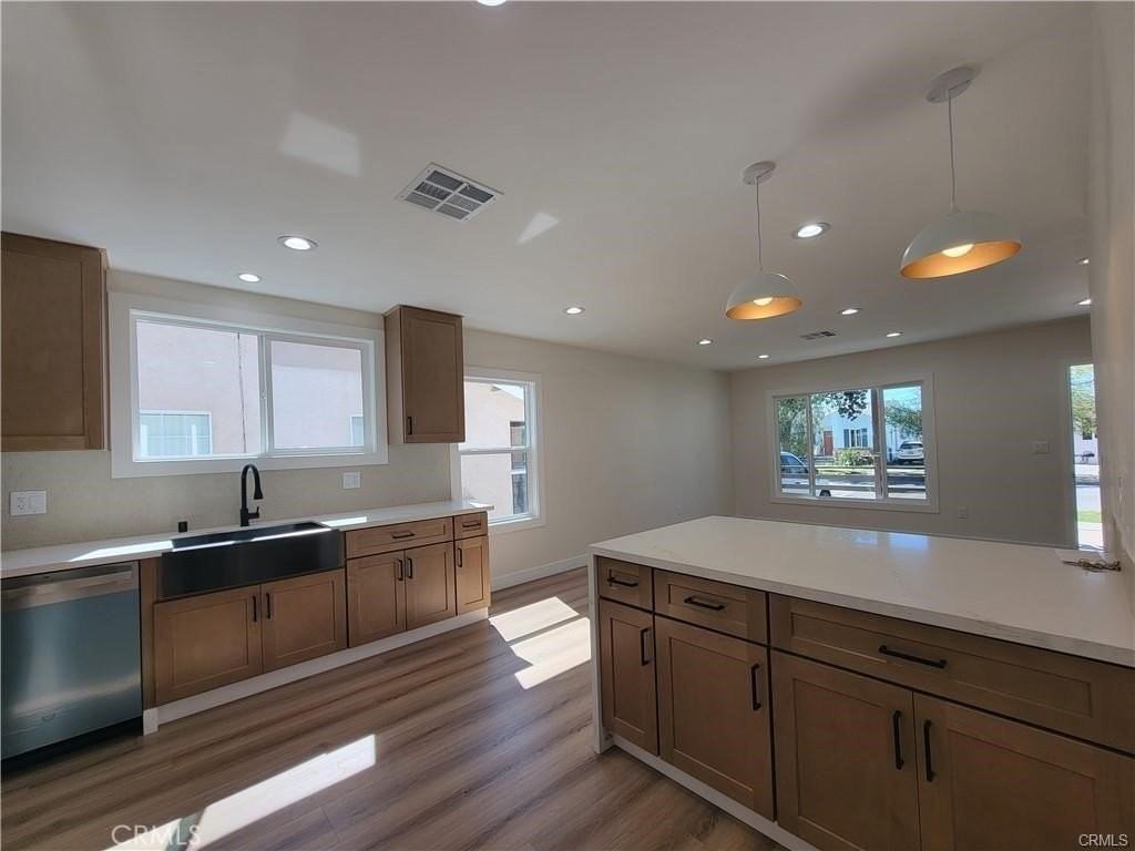 3140 Golden Ave - Photo 7 of 13
