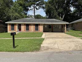 featured image of 204 Winsor Dr